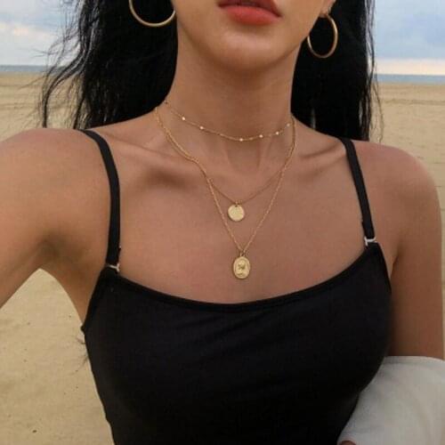 Bohemia Multilayer Necklace Creative Simple Disc Pendant Necklace Retro Seal Clavicle Chain Cuban Link Chain for Women Gift