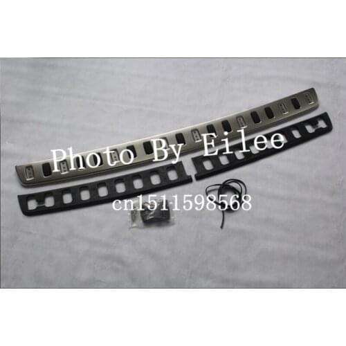 High quality Fit FOR Discovery 4 2010 2011 2012 2013 2014 2015 2016 stainless steel rear door plate bumper cover sill bar