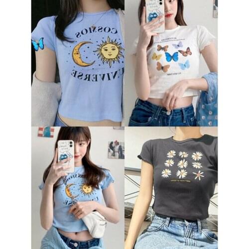 Daisy Korean T Shirt Women 2021 New Slim Short Sleeve T-shirt For Female Students Crop Top Women