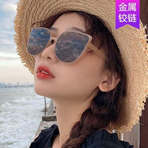 2020 Vintage Cat Sunglasses Women Plastic Frameless Sunglasses Pink Lady Round Sun Glasses Uv400 with Box NX