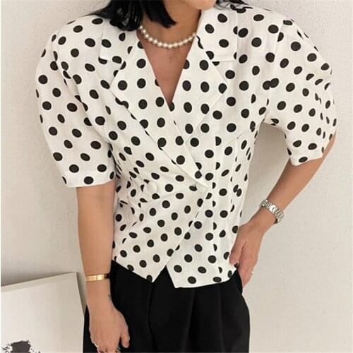 V-neck Pleated Line Puff Sleeve Polka Dot Top