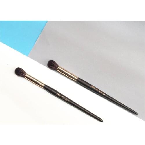 MyDestiny 028 Tapered Blending Brush - Soft Hair Eyeshadow Nose Shading Highlighter Brush - Beauty Makeup Blender Tool