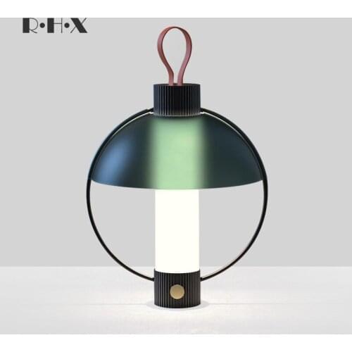 Post Modern Desk Lamp Originality Northern Europe Wind Arts Personality Model Tenant Hall Study Designer Portable Desk Lamp