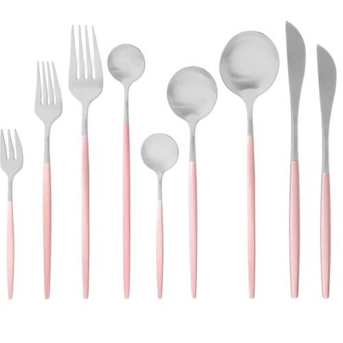 JANKNG Matte Golden Luxury Dinner Set Vintage Western Gold P Cutlery Stainless Steel Knife Fork Set Vintage Kitchen Untensils