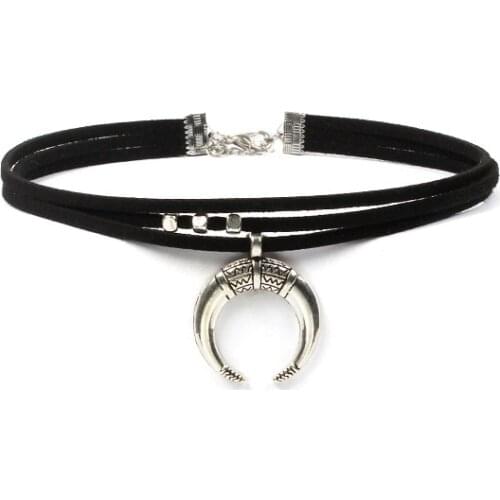 Gothic Bohemian Horn Pendant Necklaces for Women Black Velevet Crescent Moon Choker Necklace Jewellery Handmade Tribal Charm