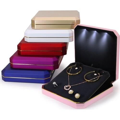 Plastic Lacquer Finish LED Jewelry Set Case Ring Earring Necklace Bangle Bracelet Jewellery Storage Display Box