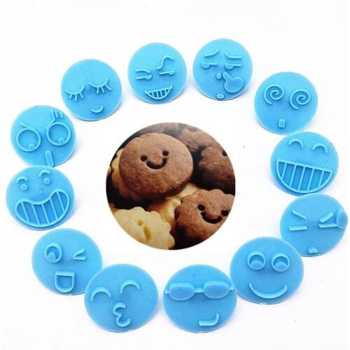 Baking Utensils 13PCS Expression Plastic Biscuit Mold Cookie Stamping Die DIY Fondant Cake Mold Set