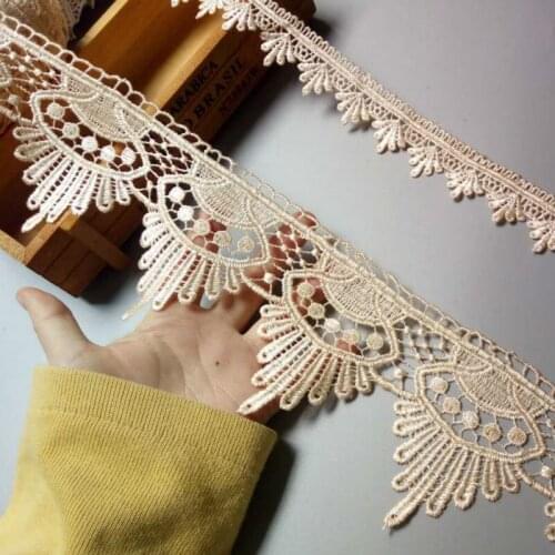 3 yards Ivory Strip Lace Ribbon Trims Applique for Dress Sofa Cover Curtain Trimmings Lace Fabric Sewing 10 cm 3 cm New Hot