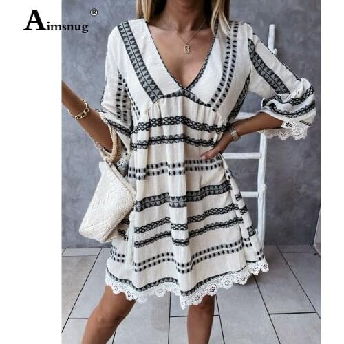 Aimsnug Women Elegant Lacing Dress Three Quarter Sleeve V-neck Party Dresses 2021 Ladies Patchwork Stripes Knee-Length Dress