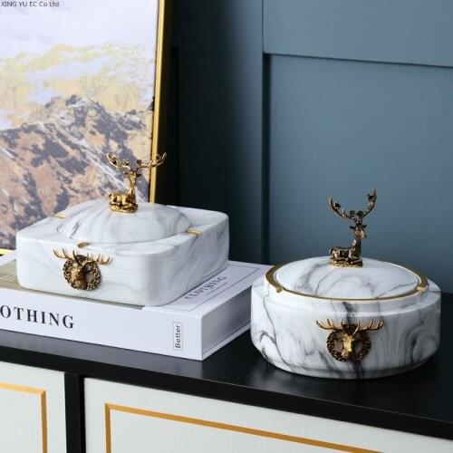 Creative Household Large Capacity Ashtray Resin Storage Box Anti-fly Ash Luxury Ornaments Ashtrays with Lids Gift for Boyfriend