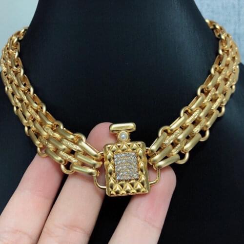 New hot brand luxury jewelry ladies perfume bottle design short necklace pop gold thick chain choker rock party jewelry accessor