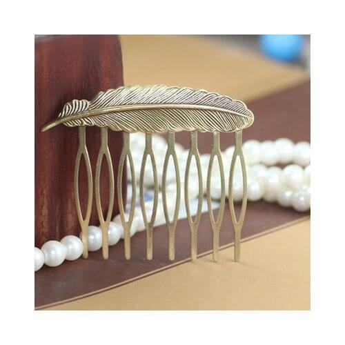 Vintage 8 Teeth Comb Hair Jewelry Charm Women Leaf Hairpin Feather Hairclips Barrettes Retro Hair Wear Accessories DIY