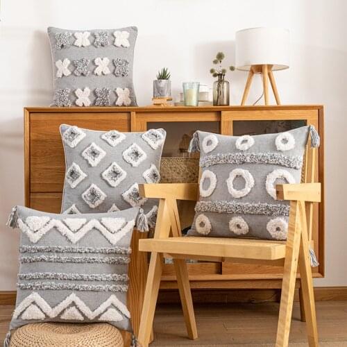 Morroccan Style Cushion Cover 45x45cm Grey Tufted Pillow Cover with Tassels Handmade Square Home Boho Decor Pillowcase