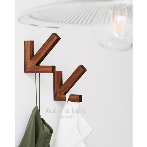 Natural wood hooks wall coat hanger free punch wall decoration Storage Hanger Black walnut solid wooden arrow hook Nordic