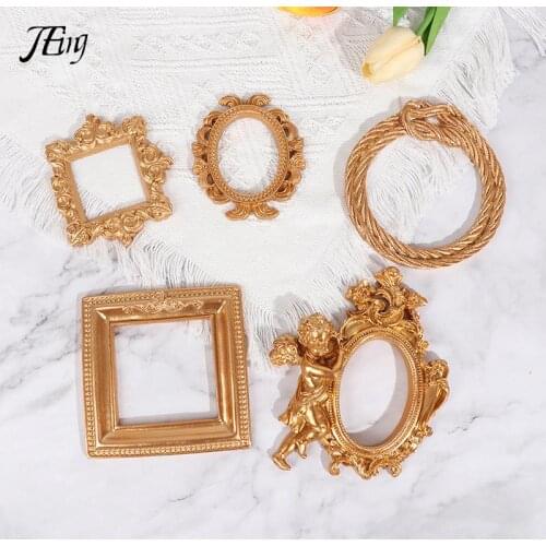 PlumHOME Frames For Photos