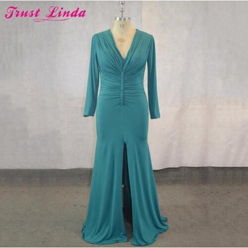 Gorgeous V-neck Green Long Sleeves Mermaid Mother Dresses Simple Pleats Party Dress Plus Size Prom Gowns Custom Made