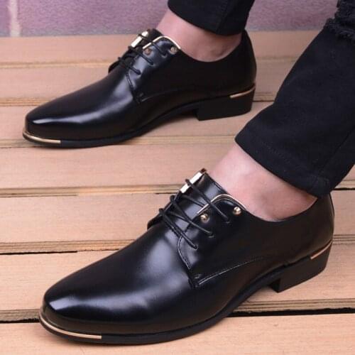 2019 New Men Shoes Fashion Pointed Toe Business Men Leather Shoes High Quality Black Dress Shoes Oxfords For Men Wedding Shoes