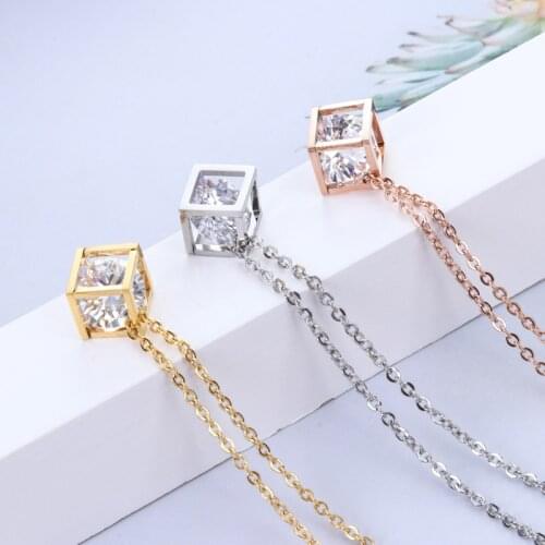 YUN RUO 2020 New Rose Gold Color Luxury Fashion Square Zircon Inlay Pendant Necklace Titanium Steel Jewelry Woman Gift Not Fade