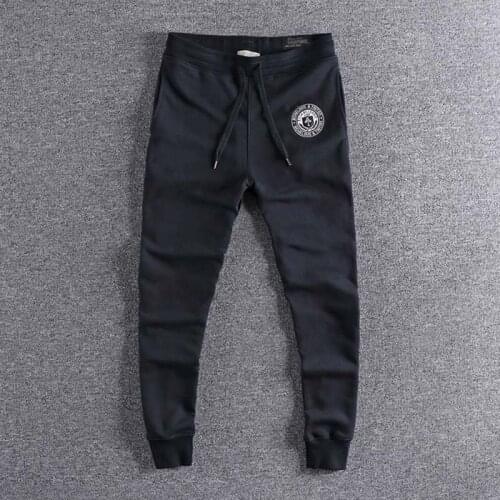 2019 autumn new arrival Simple embroidered leggings, comfortable pants, mens leisure guards trouser for promotion wholesale XL