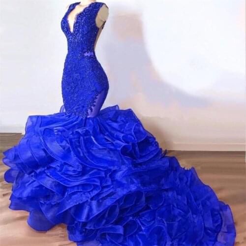 Amazing Beaded Mermaid Prom Dresses Deep V Neck Appliqued Formal Dress Court Train Tiered Organza Evening Gowns