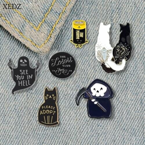 XEDZ New cat back bike battery horror ghost cape ghost brooch fashion personality denim clothes pendant jewelry gift