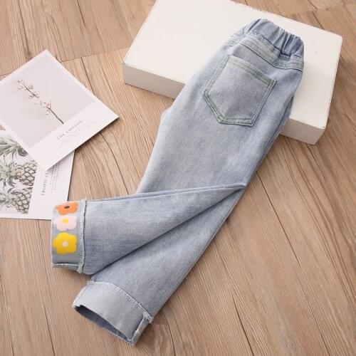 Baby Girls Jeans Pants 2021 Spring New Kids Korean Flowers Straight Denim Trousers Casual Loose High Quality Girls Pants 2-8 Y