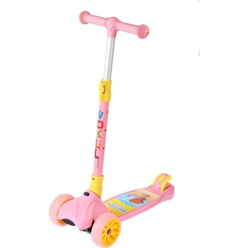 Team Race Spirit Glowing Scooters