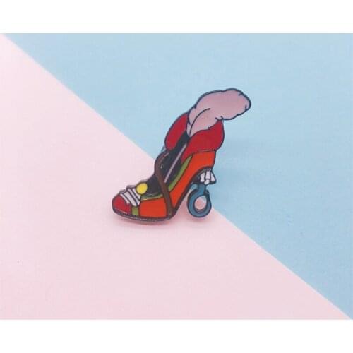 Cartoon personality christmas boots sleigh feather high heels enamel brooch pin custom alloy badge denim clothes bag jewelry