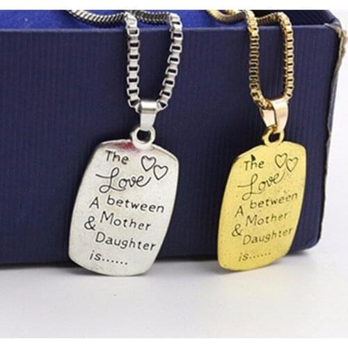 2020 new cheap Present day mother fashion chain with letter "love between mother and daughter" women jewelry wholesale