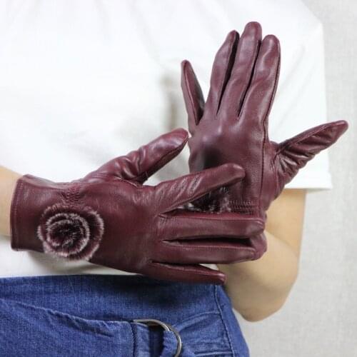 Womens winter genuine leather Flower gloves ladys thicken warm fleece lining natural leather glove solid color driving glove