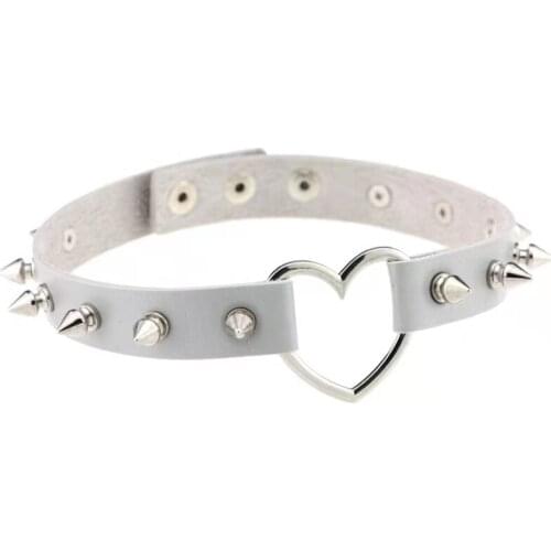 2021 Sexy Harajuku Soft Girl Spiked Rivet Leather Collar Peach Heart Love Heart-Shaped Collar Female Neckband Clavicle Necklaces