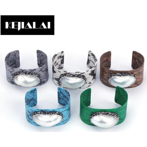 KEJIALAI Vintage Snakeskin Cuff Bangle with Nature Fresh Water Pearl Paved with Rhinestone Fashion Unisex Jewelry Accessories