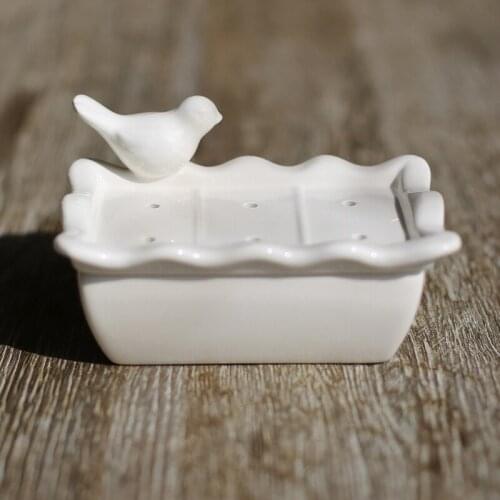 Creative Ceramic Bathroom Soap Dish European Style Plate Box Container Bath Shower Plate Box Bathroom Accessories