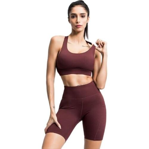 2021 new yoga suit fast dry beauty back sportswear high waist show hip fitness lady short vest