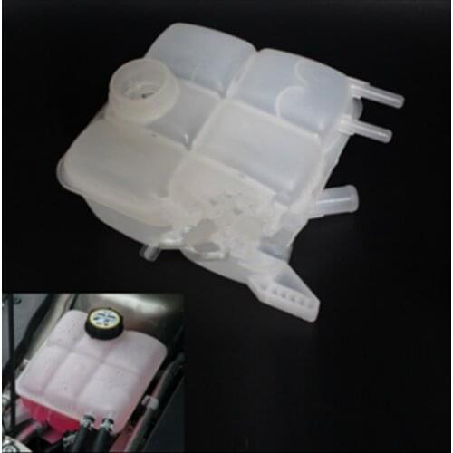 8V61-8K218-AA Car Coolant Recovery Tank Overflow Expansion Reservoir for Ford Focus KUGA C-MAX MAZDA 3 VOLVO C30 S40 V50 FORD