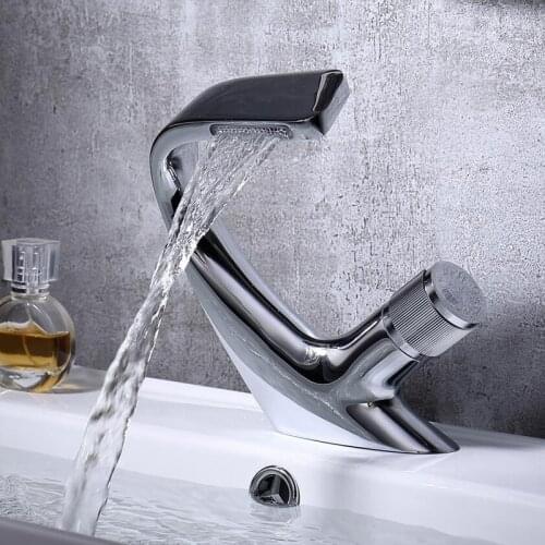 Russia Inventory Clearance Brass Chrome Single Handle Bathroom Sink Faucet Mixer Tap Basin Faucet