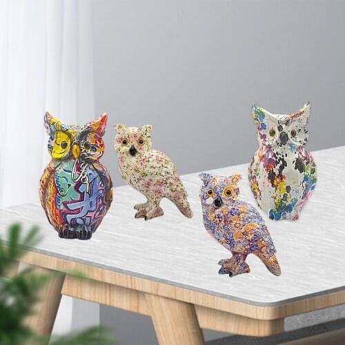 Resin Owl Statue Home Decor Modern Home Office Owl Sculpture Decoration Handicrafts Livingroom TV Table Shelf Figurine