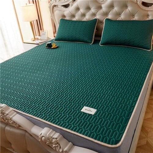 Summer Cooling Bed Mat Cool Fiber Sleeping Mat Foldable Soft Bedding Sets Cool Sleep Pillowcases Full Size Mattress Protector