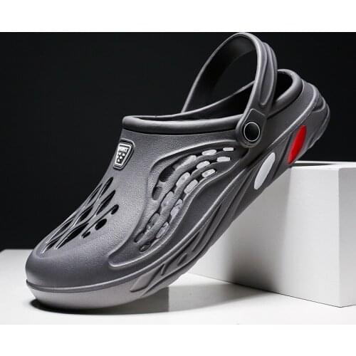 Clogs Men Sandals Men Shoe Summer Fang Man Hoof Thongs Stamp Garden Beach Black Big Size Slippers for Mens Shoes Dropshipping