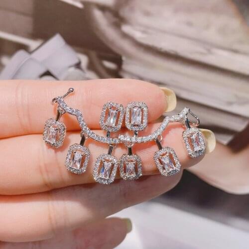 HIBRIDE Gorgeous Geometric Cubic Zirconia Pave Women Stud Earrings for Brides Wedding Banquet Engagement Jewelry bijoux E-1022