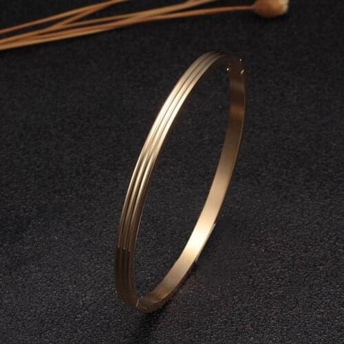 Simple Design Shiny Stainless Steel Men Women Cuff Bangles Gold Plated Charm Sporty Fashion Bangles Lovers Jewelry Gift