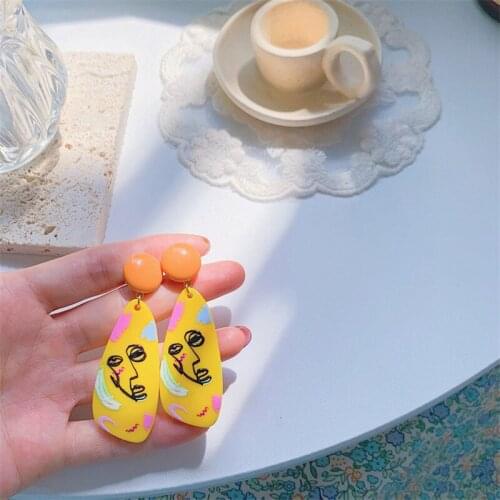 Small Fresh And Interesting Literature And Art Funny Abstract Face Earrings Sweet And Cute Irregular Impressionist Ear Stud