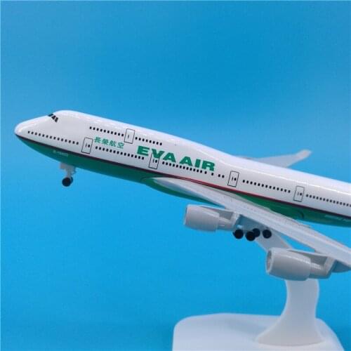 B747 Diecast 1:400 Scale Alloy EVA Air Airplane with Base Landing Gear Alloy Aircraft Plane Display Toy Model Collection 20CM