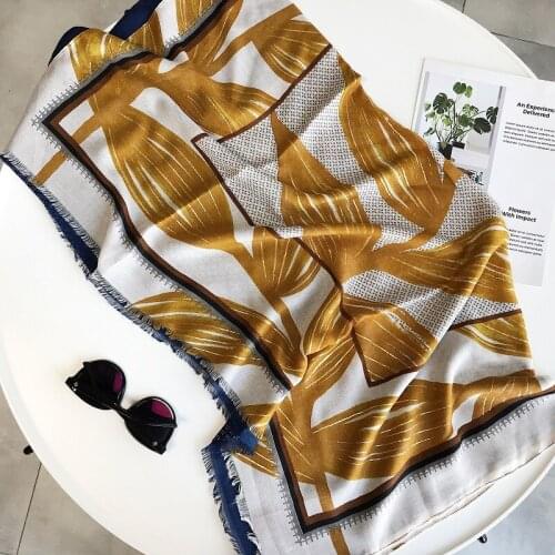 2018 Newest Big Leaf And Grid Gold Foil Print Scarves Shawls Cotton Floral Luxury Fringe Wrap Scarf Hijab OneColor Free Shipping