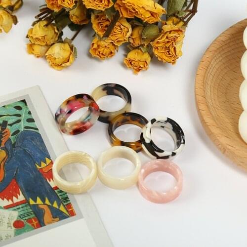 2021 New Korean Ins Vintage Colorful Acetate Geometric Round Rings For Women Girls Simple Aesthetic Jewelry Gifts Finger Rings