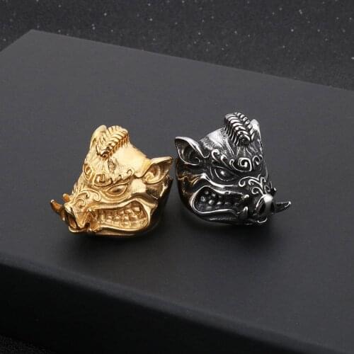 Personality new jewelry titanium steel domineering mens ring retro violent wild boar stainless steel jewelry