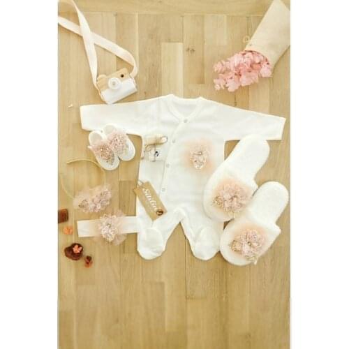 OST!GER WALL Women's Slippers