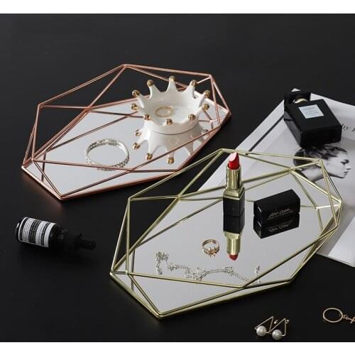 Vintage European Metal Storage Tray Gold Fruit Plate Desktop Sundries Jewelry Necklace Ring Display Mirror Tray Home Organizer