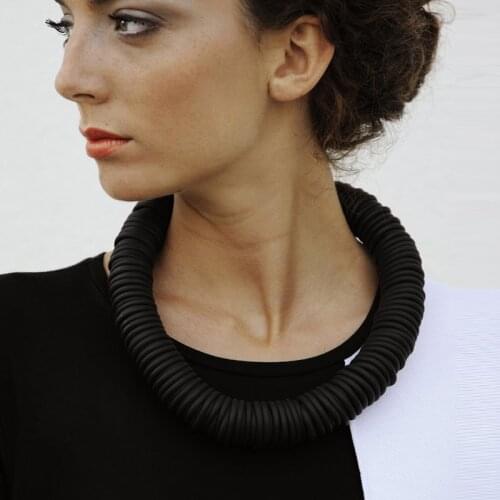 YD&YDBZ New Choker Necklaces For Women Short Necklace Rubber Winding Collar Design Handmade Jewelry Party Accessories Wholesale