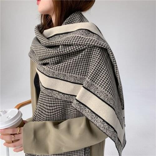Luna&Dolphin Women Winter Scarf Warm Knitted Classic Black White Houndstooth Plaid Soft Woolen Tippet Pashmina Big Blanket Shawl
